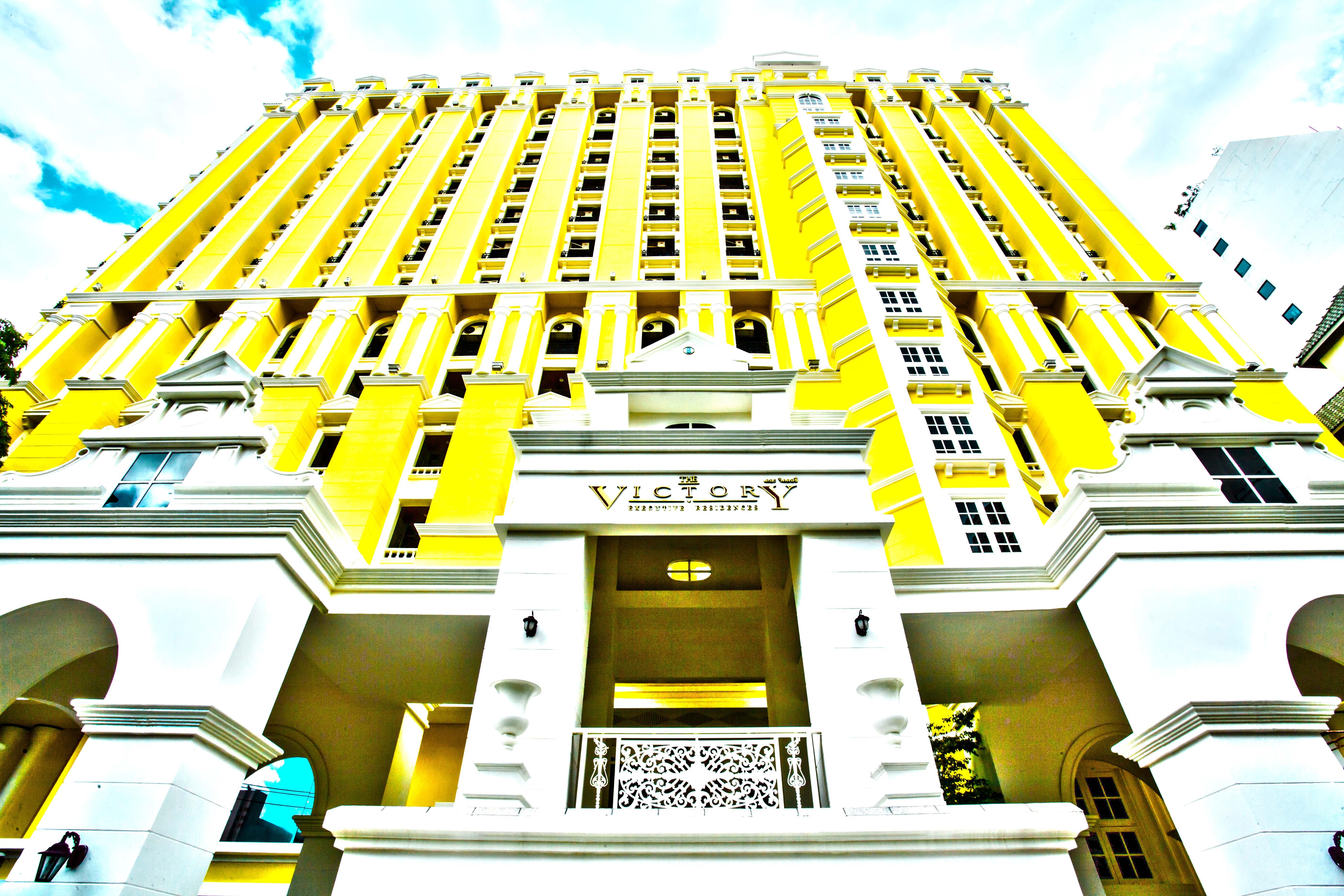 The Victory Residences Bangkok Exterior photo