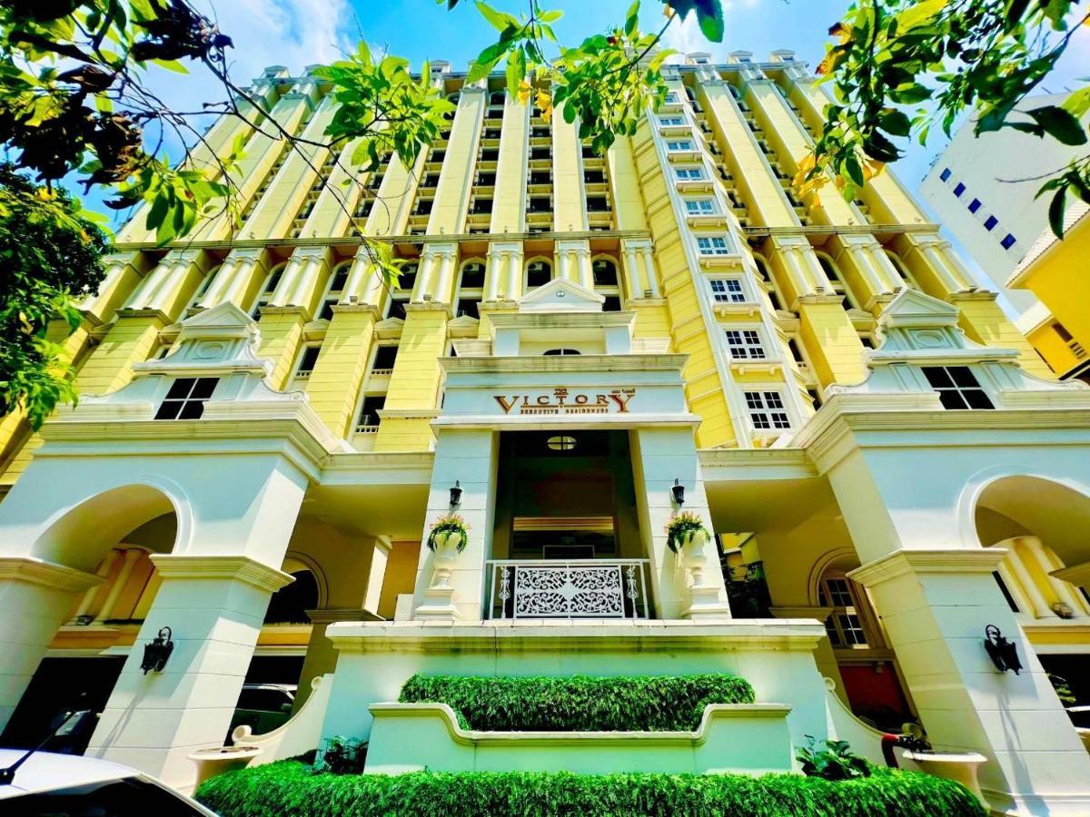 The Victory Residences Bangkok Exterior photo